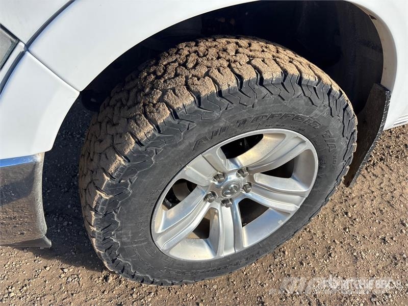 Dodge Ram 1500 Muu
