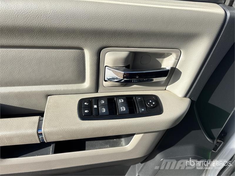 Dodge Ram 1500 Muu