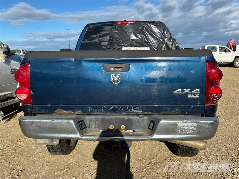 Dodge Ram 2500 أخرى