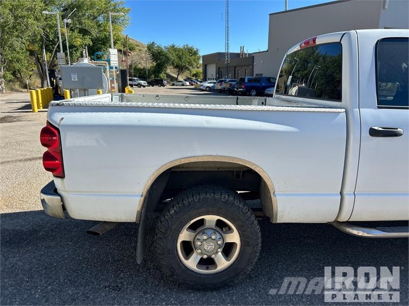 Dodge Ram 2500 Прочие фургоны