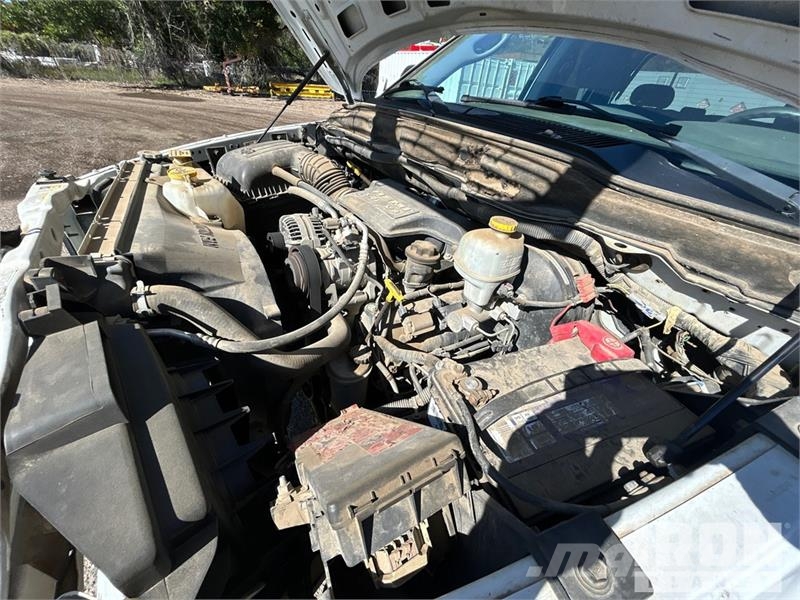 Dodge Ram 2500 Прочие фургоны