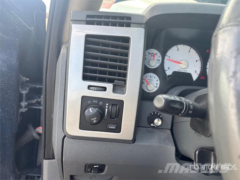 Dodge Ram 2500 Otros