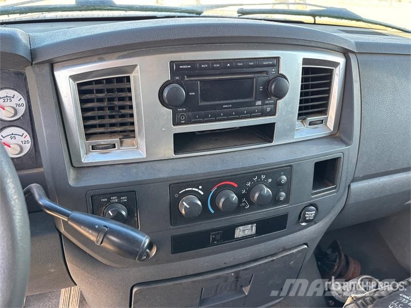 Dodge Ram 2500 أخرى