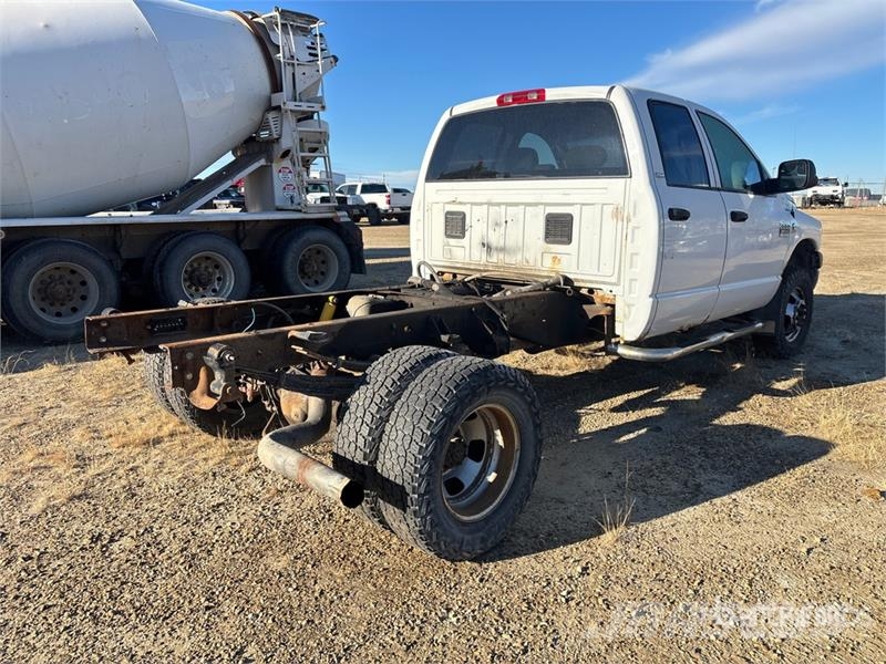 Dodge Ram 2500 Vezetőfülke és belső tartozékok