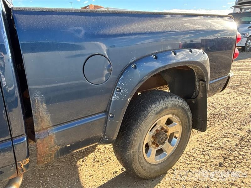 Dodge Ram 2500 أخرى
