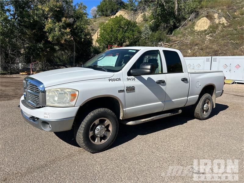 Dodge Ram 2500 Прочие фургоны