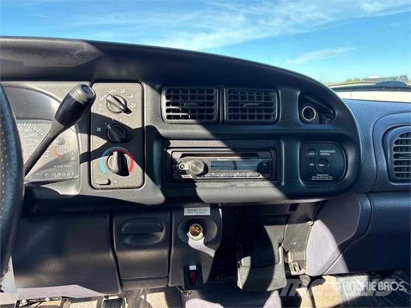 Dodge Ram 2500 أخرى
