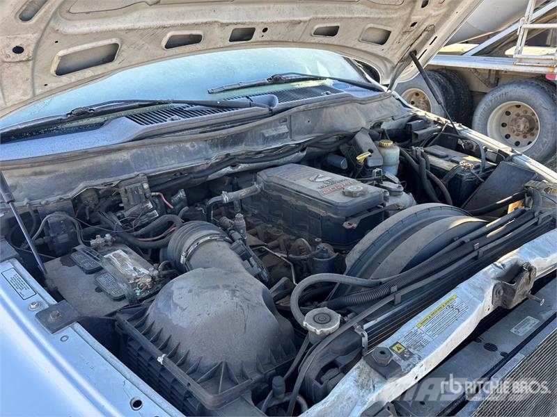 Dodge Ram 2500 Vezetőfülke és belső tartozékok