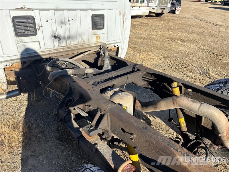 Dodge Ram 2500 Vezetőfülke és belső tartozékok