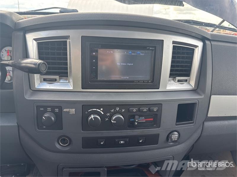 Dodge Ram 2500 Otros