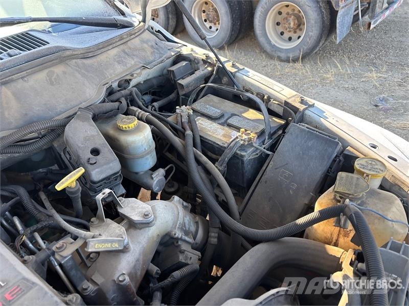 Dodge Ram 2500 Vezetőfülke és belső tartozékok
