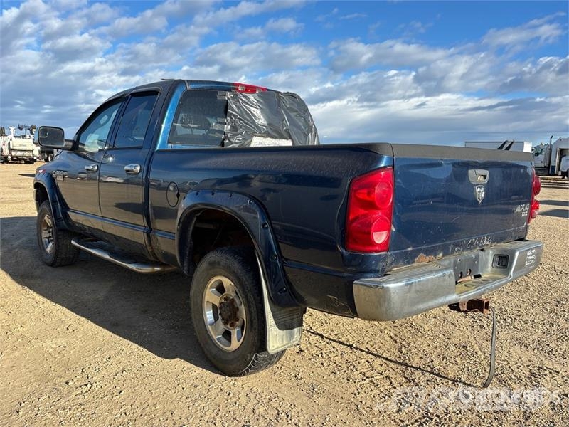 Dodge Ram 2500 أخرى
