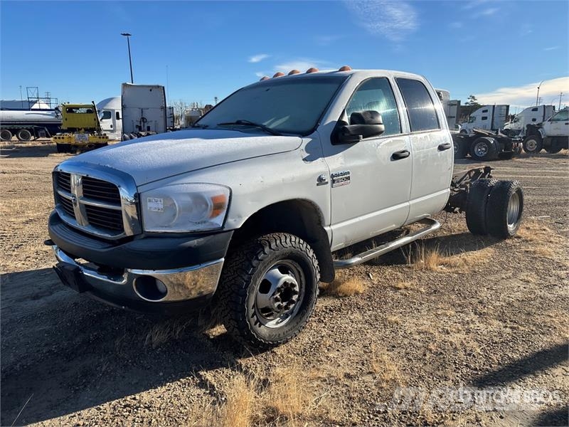 Dodge Ram 2500 Vezetőfülke és belső tartozékok