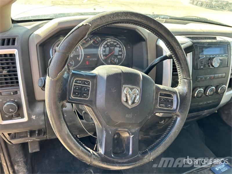 Dodge Ram 2500 Прочие фургоны