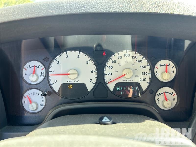 Dodge Ram 2500 Прочие фургоны