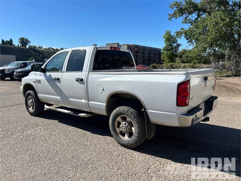 Dodge Ram 2500 Прочие фургоны