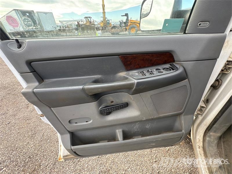 Dodge Ram 3500 أخرى