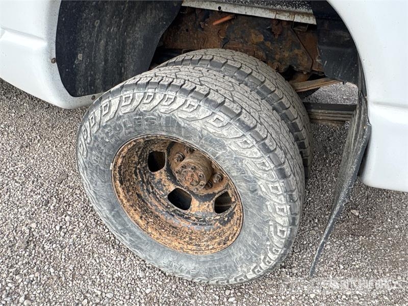 Dodge Ram 3500 أخرى
