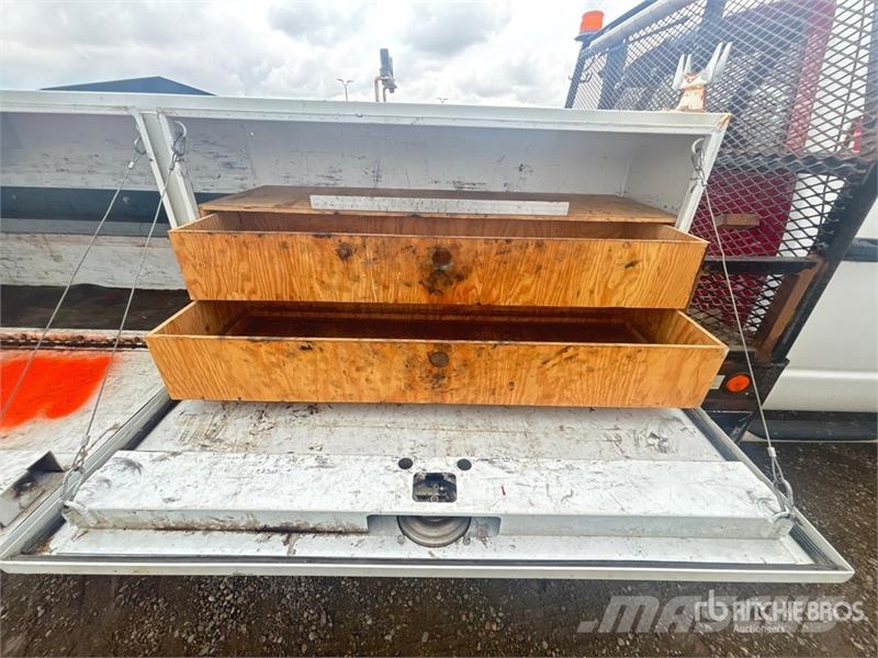 Dodge Ram 3500 4x4 Crew Cab Flatbed Truck Camiones plataforma