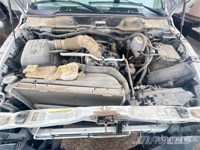 Dodge Ram 3500 4x4 Crew Cab Flatbed Truck Camiones plataforma
