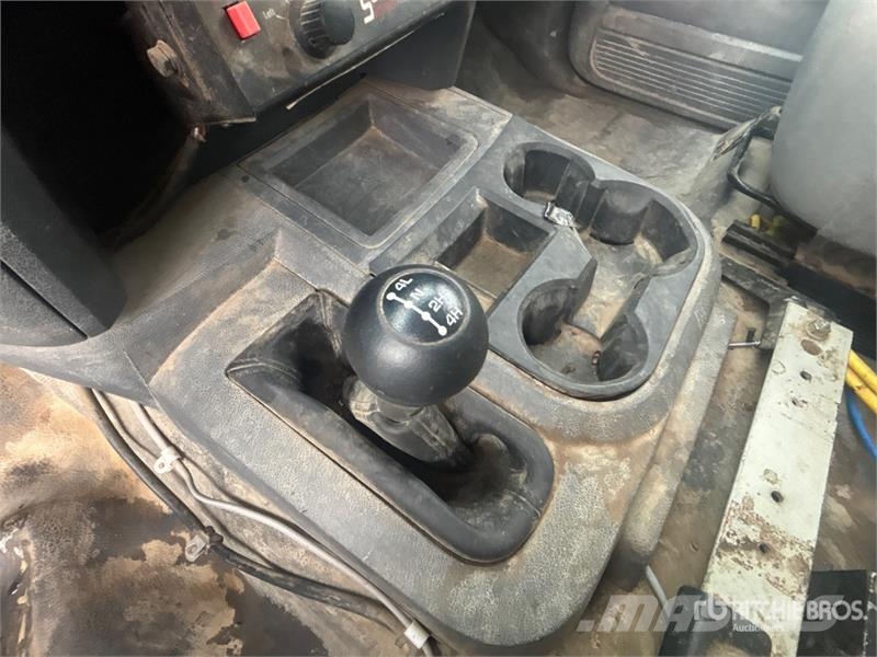 Dodge Ram 3500 4x4 Crew Cab Flatbed Truck Camiones plataforma