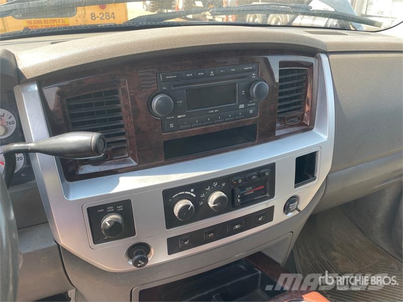 Dodge Ram 4500 Platte bakwagens