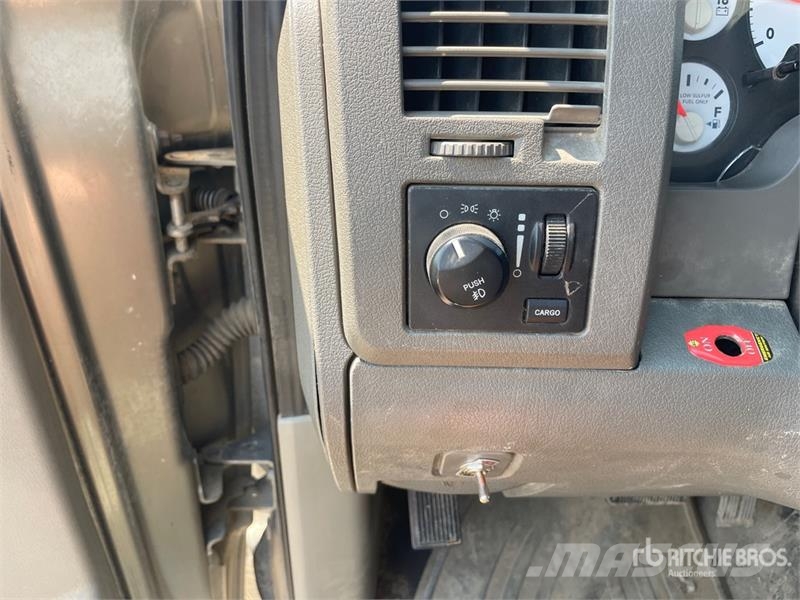 Dodge Ram 4500 Platte bakwagens