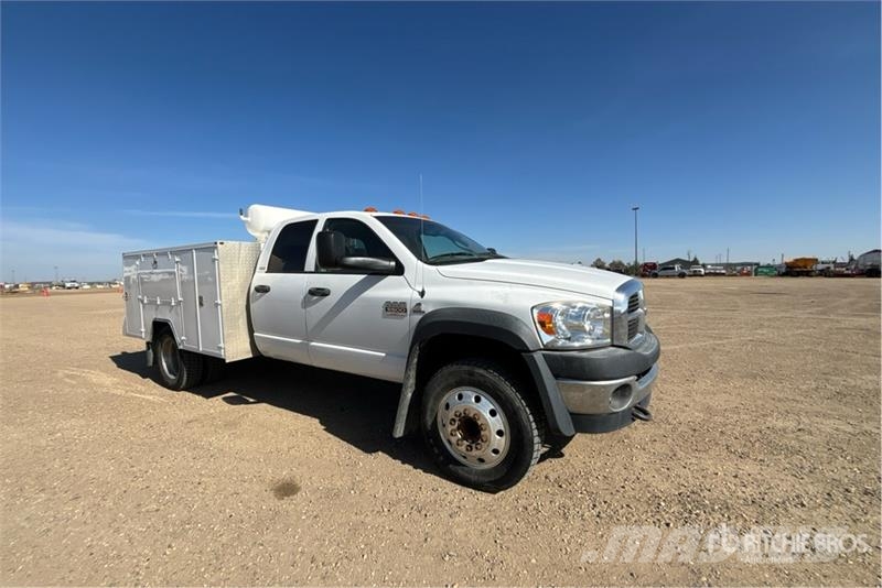 Dodge Ram 5500 Pickup/Sideaflæsning