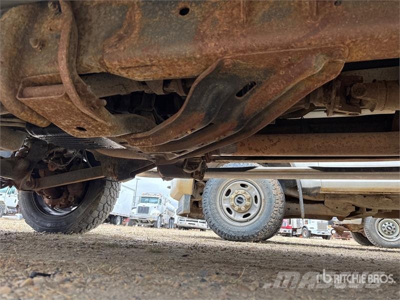 Dodge Ram 5500 Flatbed / Dropside trucks