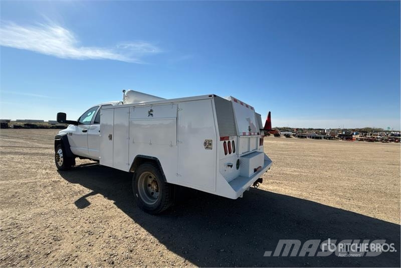 Dodge Ram 5500 Pickup/Sideaflæsning
