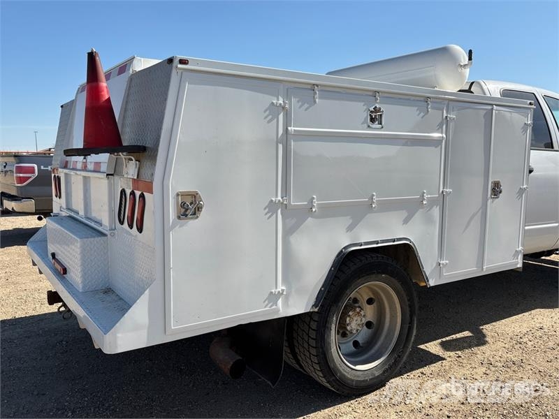 Dodge Ram 5500 Pickup/Sideaflæsning