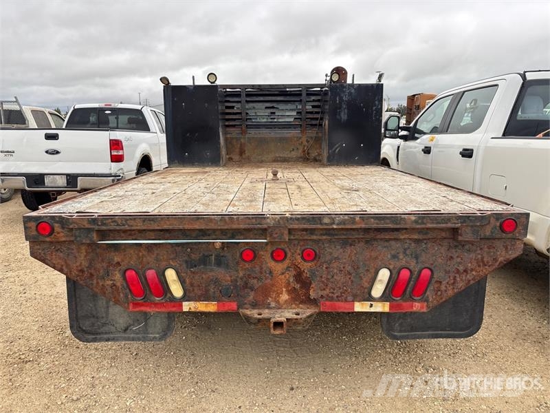 Dodge Ram 5500 Flatbed / Dropside trucks