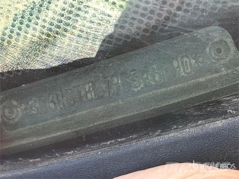 Dodge Ram 5500 Pickup/Sideaflæsning