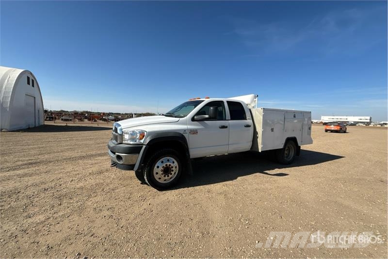 Dodge Ram 5500 Pickup/Sideaflæsning