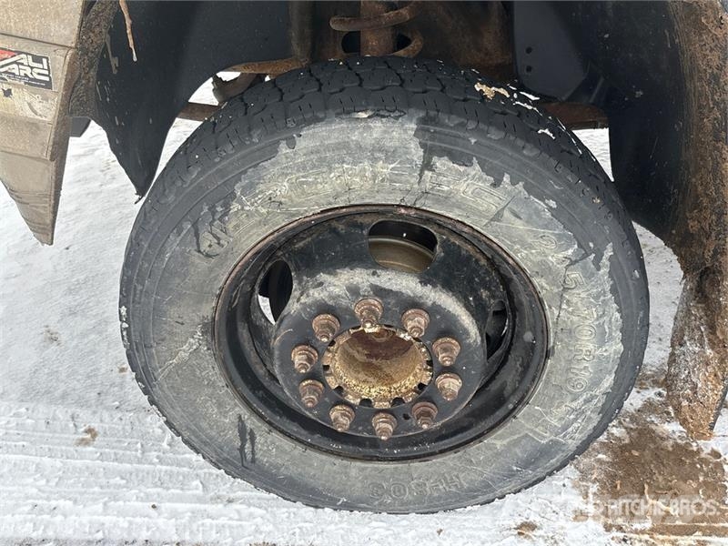 Dodge Ram 5500 كابينة والداخلية