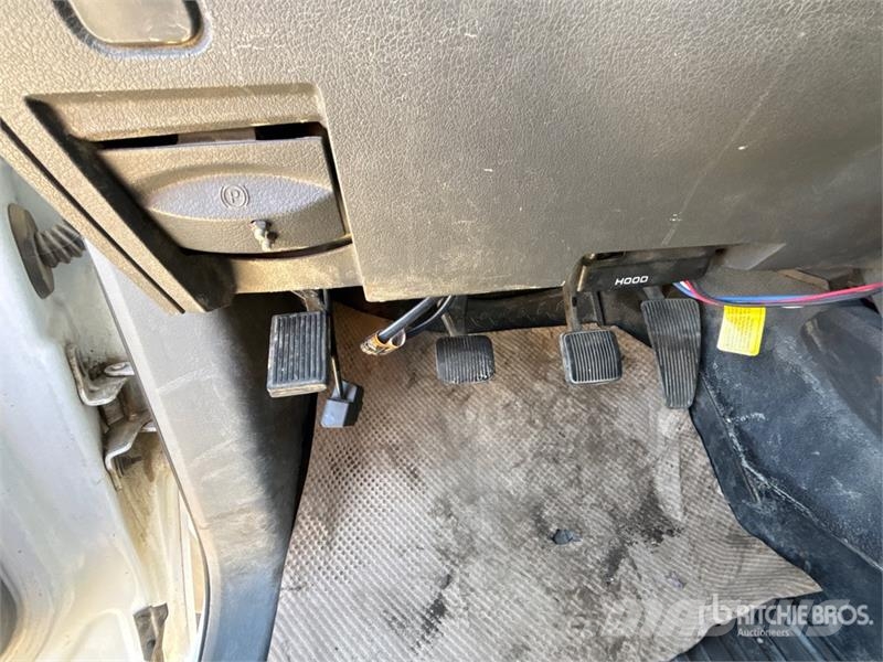 Dodge Ram 5500 Pickup/Sideaflæsning