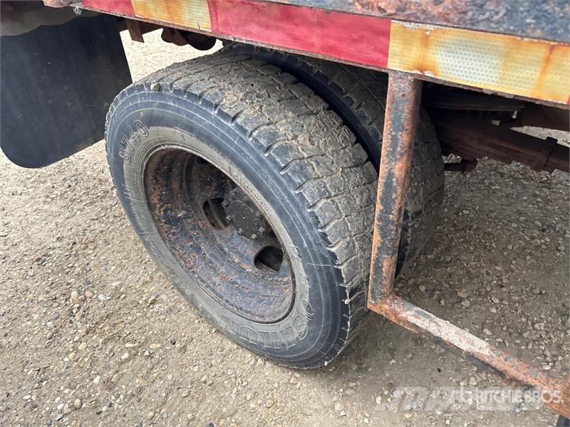 Dodge Ram 5500 Flatbed / Dropside trucks