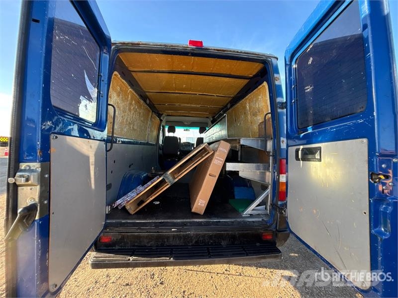 Dodge Sprinter 2500 Cargo Van Lieferwagen