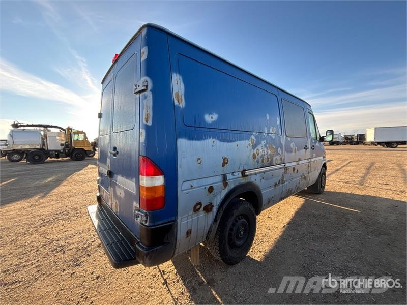 Dodge Sprinter 2500 Cargo Van Lieferwagen