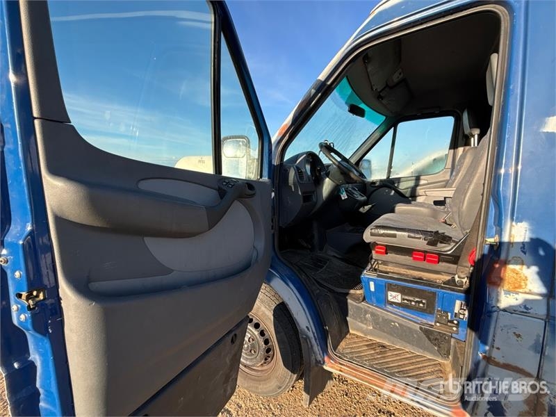 Dodge Sprinter 2500 Cargo Van Lieferwagen