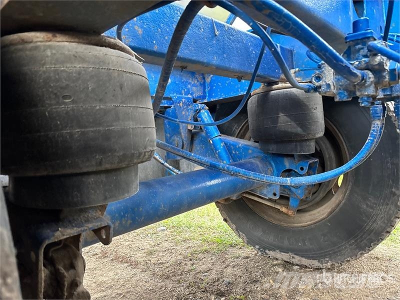 Doepker 26 ft Super B-Train Lead Grain Trailer Viljavankrid