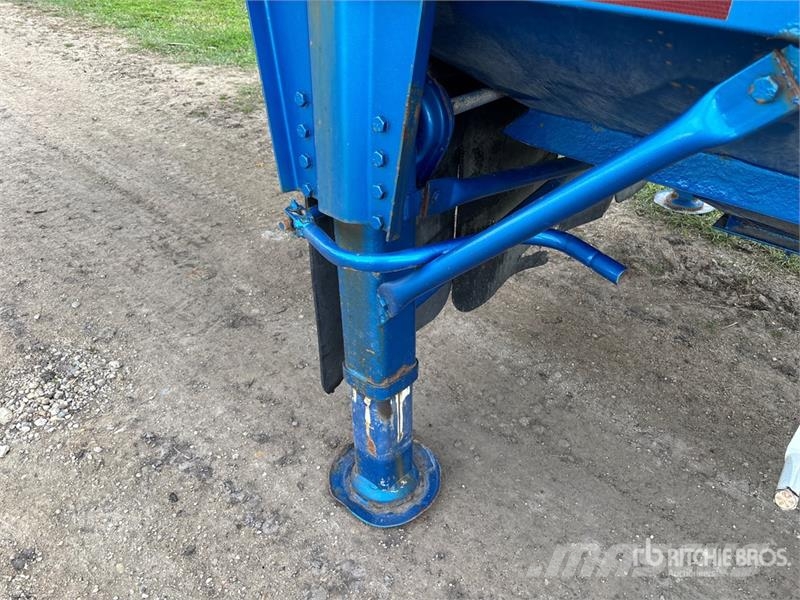 Doepker 26 ft Super B-Train Lead Grain Trailer Viljavankrid