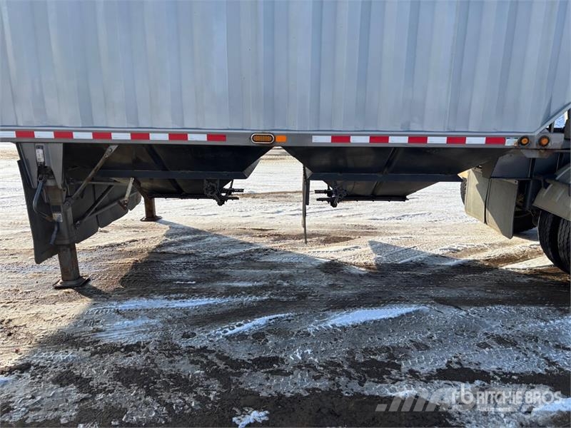 Doepker 28 ft Super B-Train Lead Belly Grain Trailer مقطورة حبوب