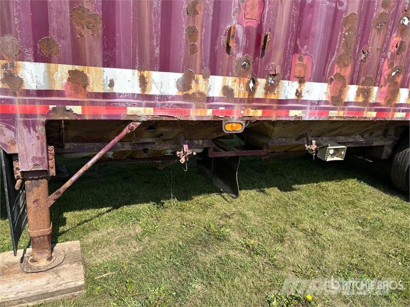 Doepker 28 ft Super B-Train Lead Grain Trailer (Inoperable Graantransportwagen