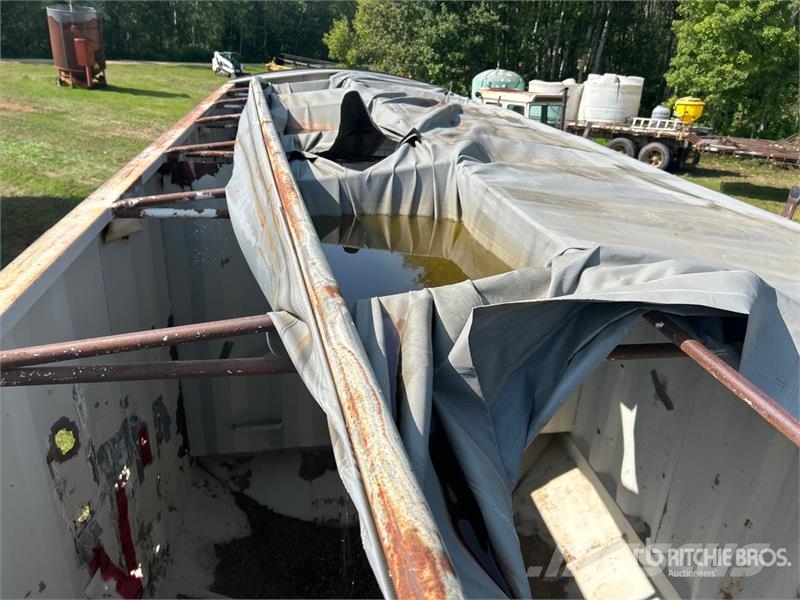 Doepker 28 ft Super B-Train Lead Grain Trailer (Inoperable Graantransportwagen