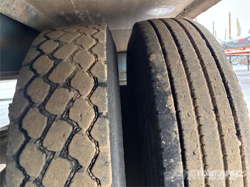 Doepker 28 ft Super B-Train Lead Belly Grain Trailer Hububat/Silaj Römorkları
