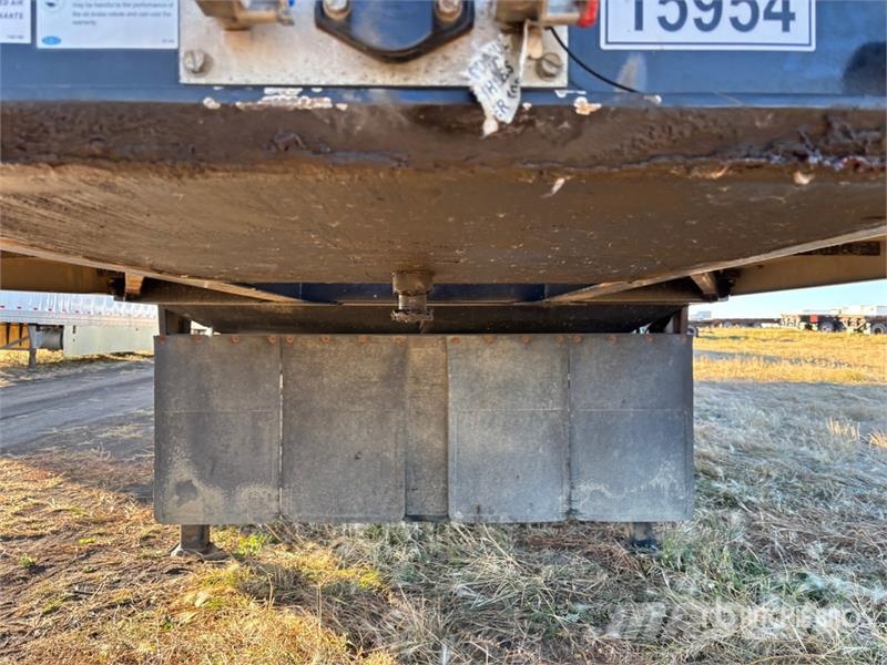 Doepker 28 ft Super B-Train Lead Belly Grain Trailer مقطورة حبوب
