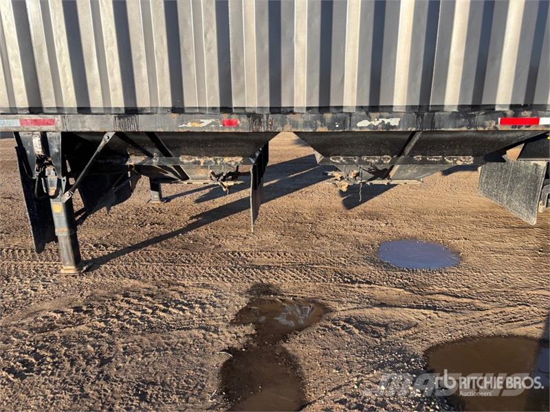 Doepker 28 ft Super B-Train Lead Belly Grain Trailer Grūdų vežimėliai