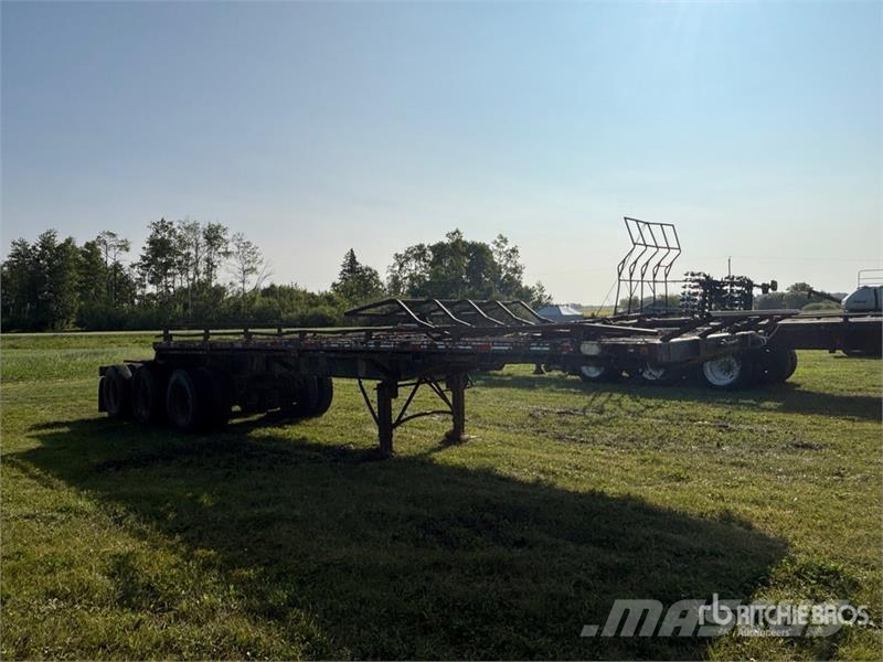 Doepker 28 ft Tri/A Super B-Train Lead Flatbed Trailer Platformas/izkraušana no sāniem