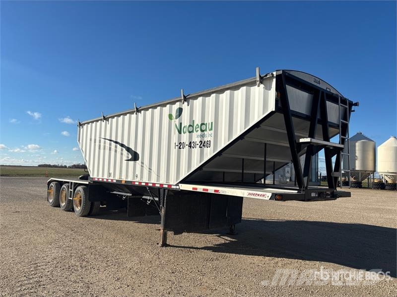 Doepker 28 ft Tri/A Super B-Train Lead Grain Trailer Gabona átrakó kocsik